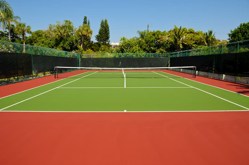 Tennis court cleaning